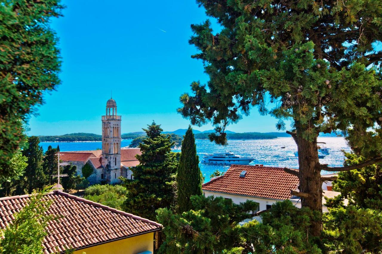 Castle Stambuk Leilighet Hvar Town Eksteriør bilde